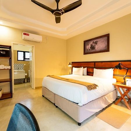 The Shrub Lodge Victoria Falls Ngoại thất bức ảnh