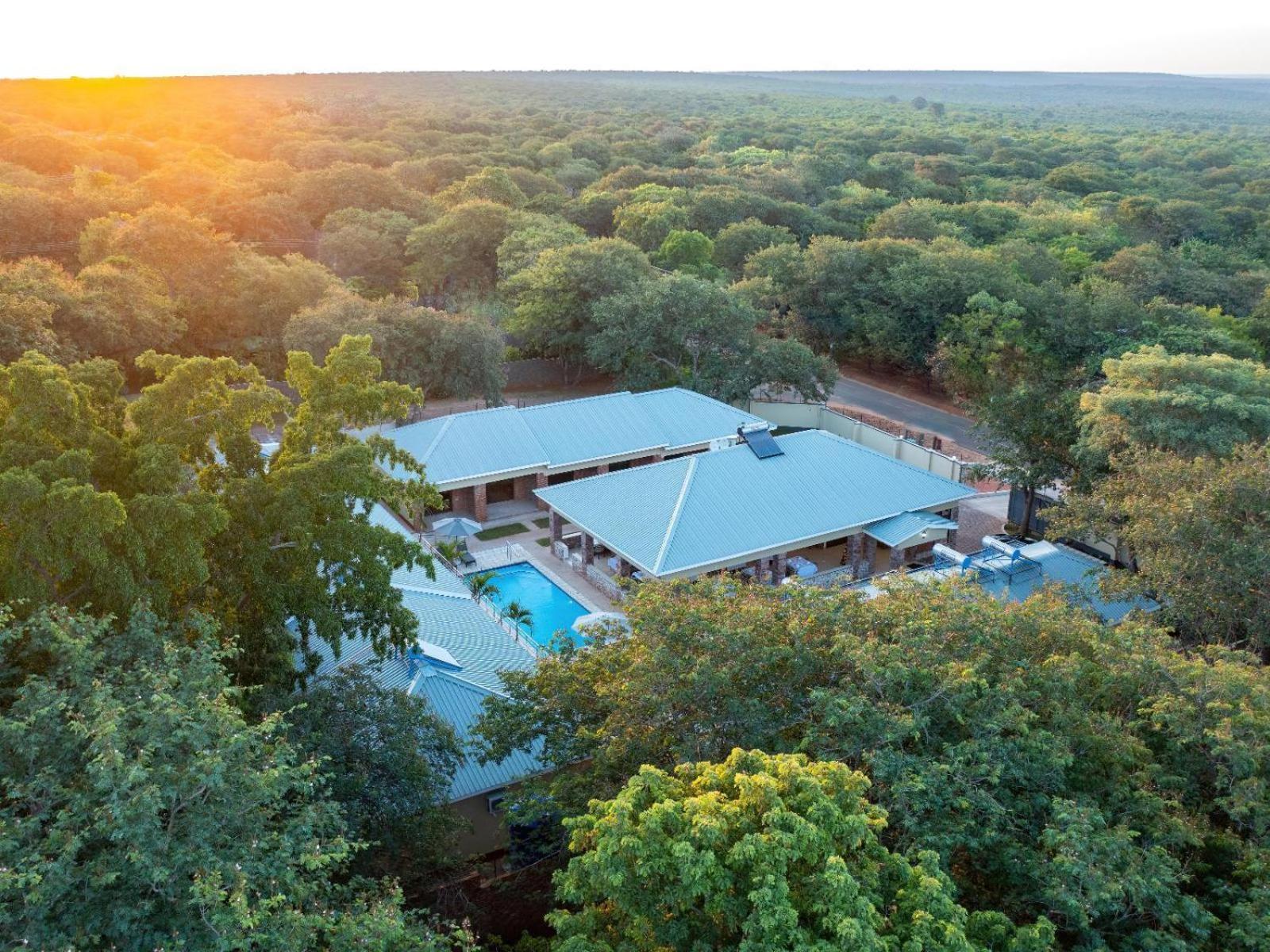 The Shrub Lodge Victoria Falls Ngoại thất bức ảnh