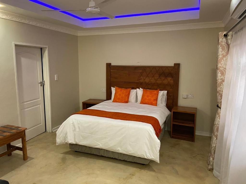 The Shrub Lodge Victoria Falls Phòng bức ảnh