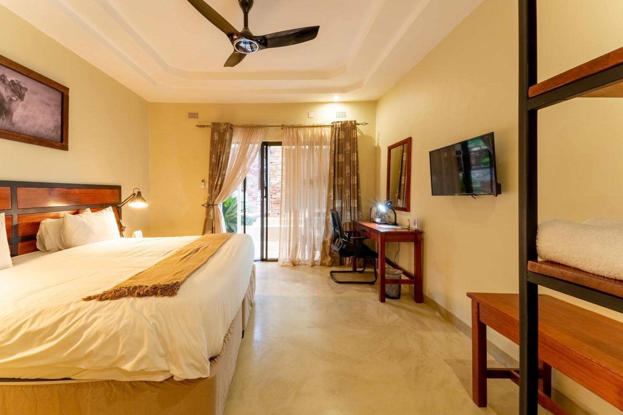 The Shrub Lodge Victoria Falls Ngoại thất bức ảnh